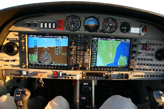 Garmin G1000, une suite tout écran pour avions OEM